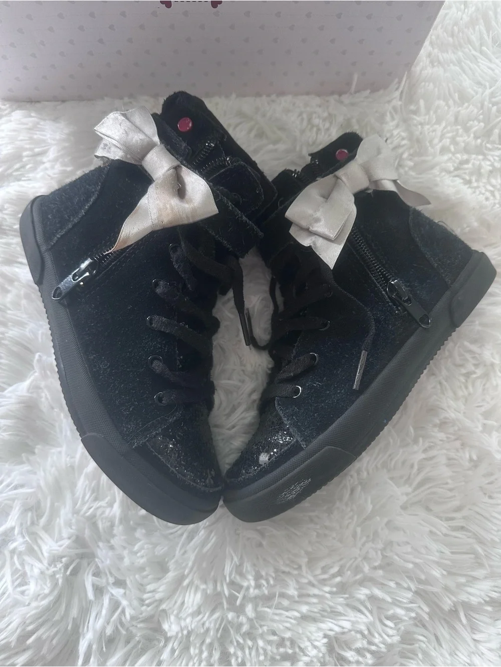 UGG J I Heart Hi Top Glitter Black Sneakers size 13